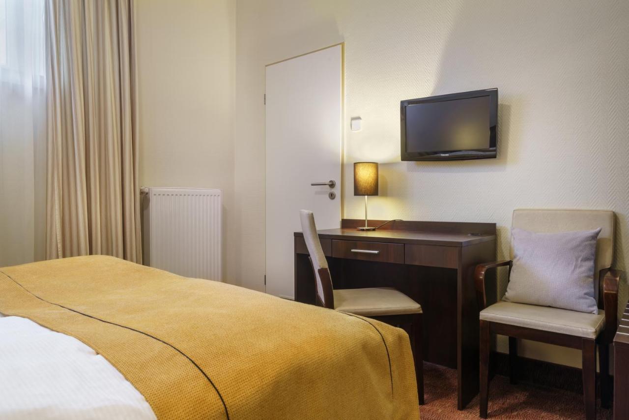 Novum Hotel Eleazar City Center Hamburg Exterior photo