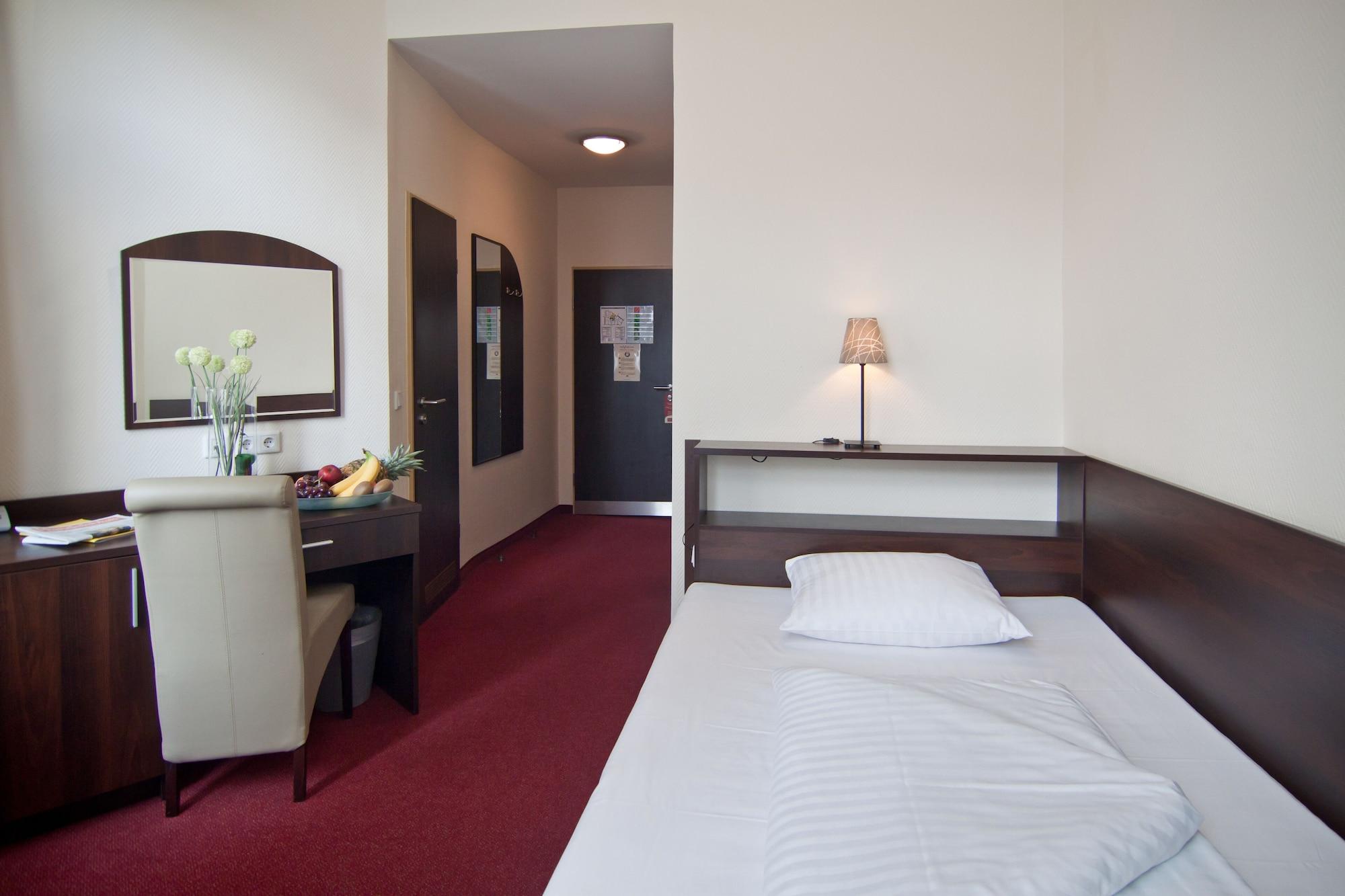 Novum Hotel Eleazar City Center Hamburg Exterior photo