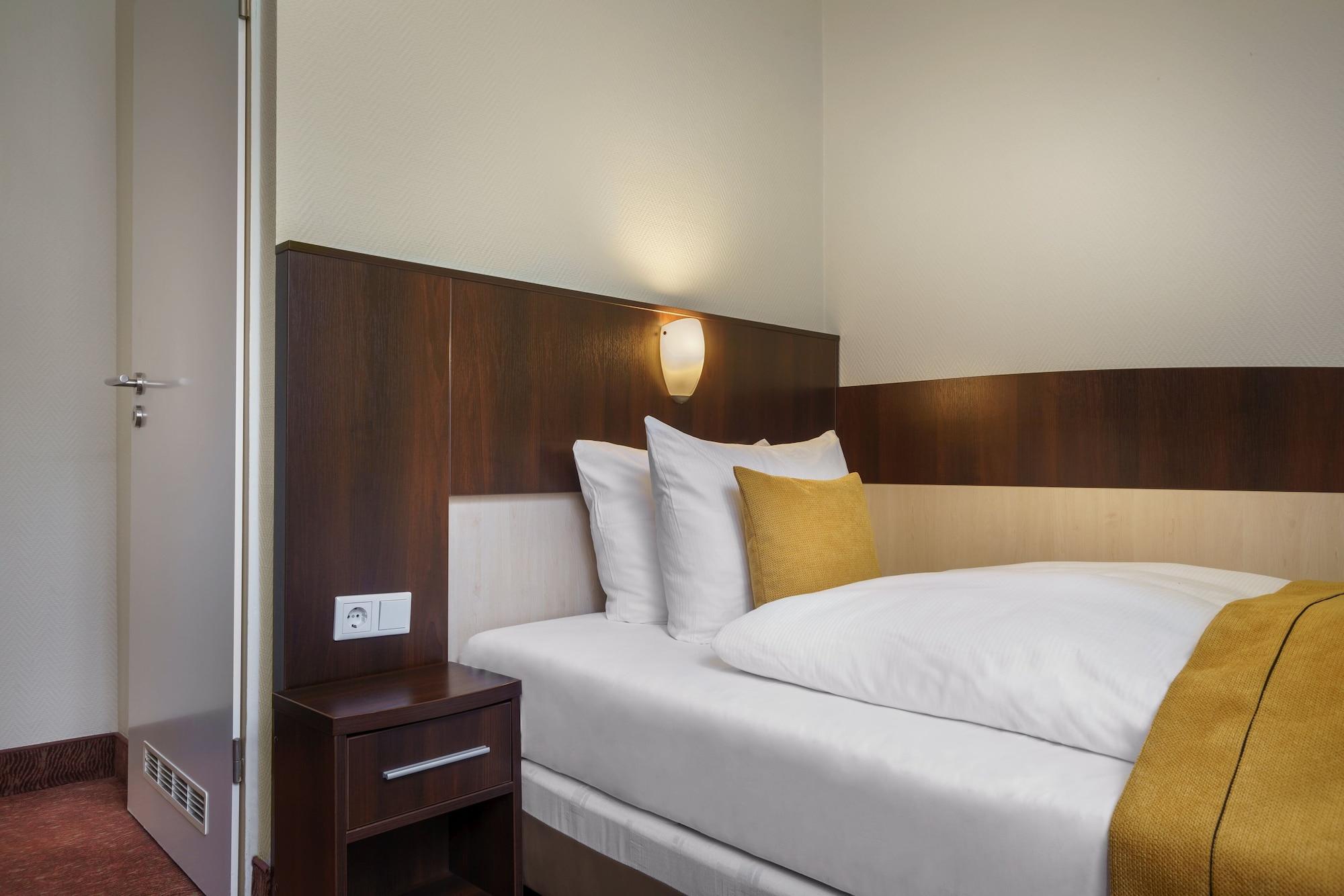Novum Hotel Eleazar City Center Hamburg Exterior photo